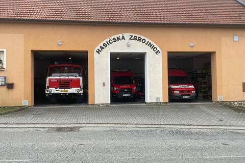 motion_photo_3566022468360469459